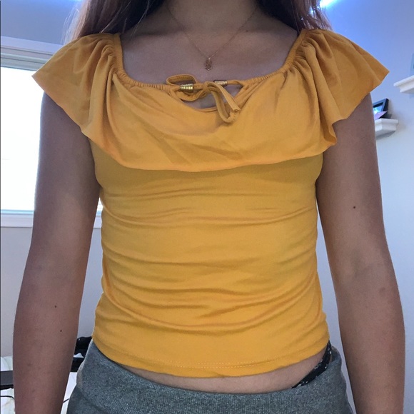 Off the shoulder top - Picture 2 of 5